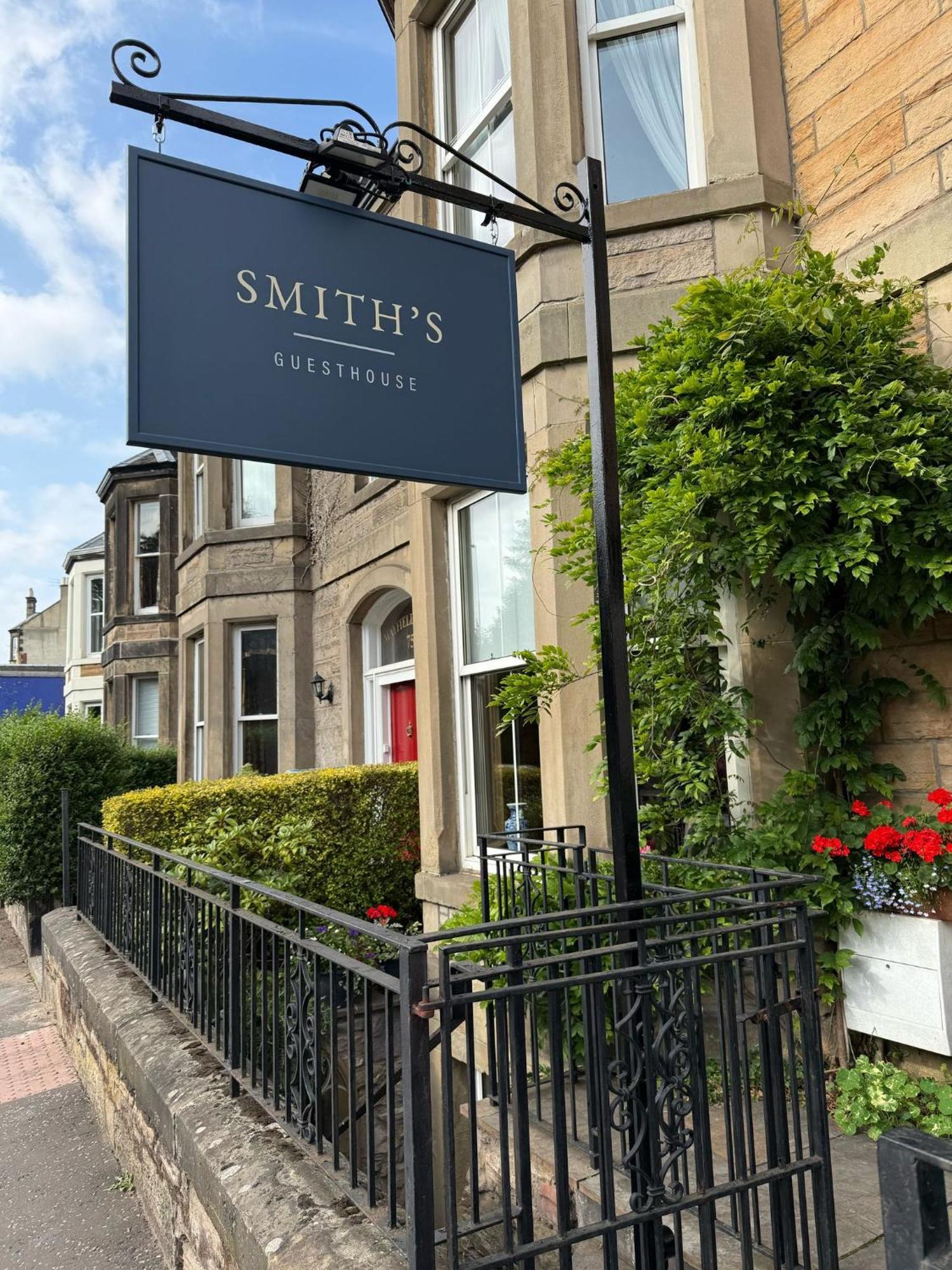 Smiths Guest House, Edinburgh